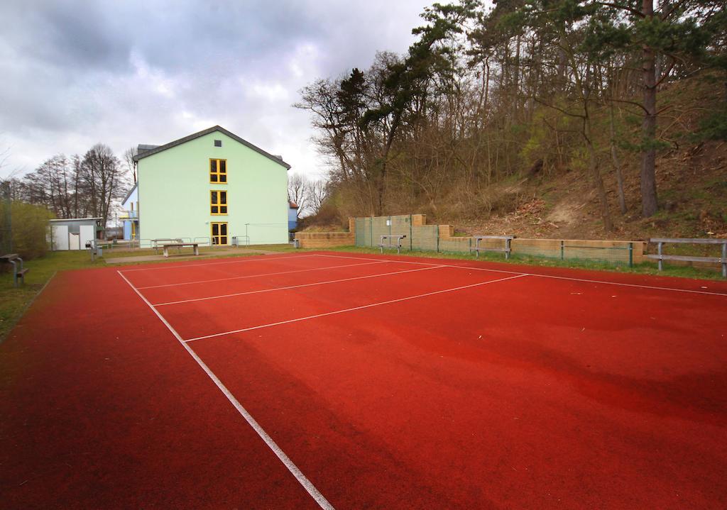 Djh Jugendherberge Waren - Muritz 外观 照片